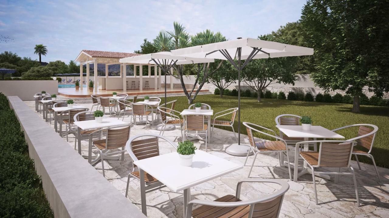 Dimitra Hotel 헐소니소스 외부 사진